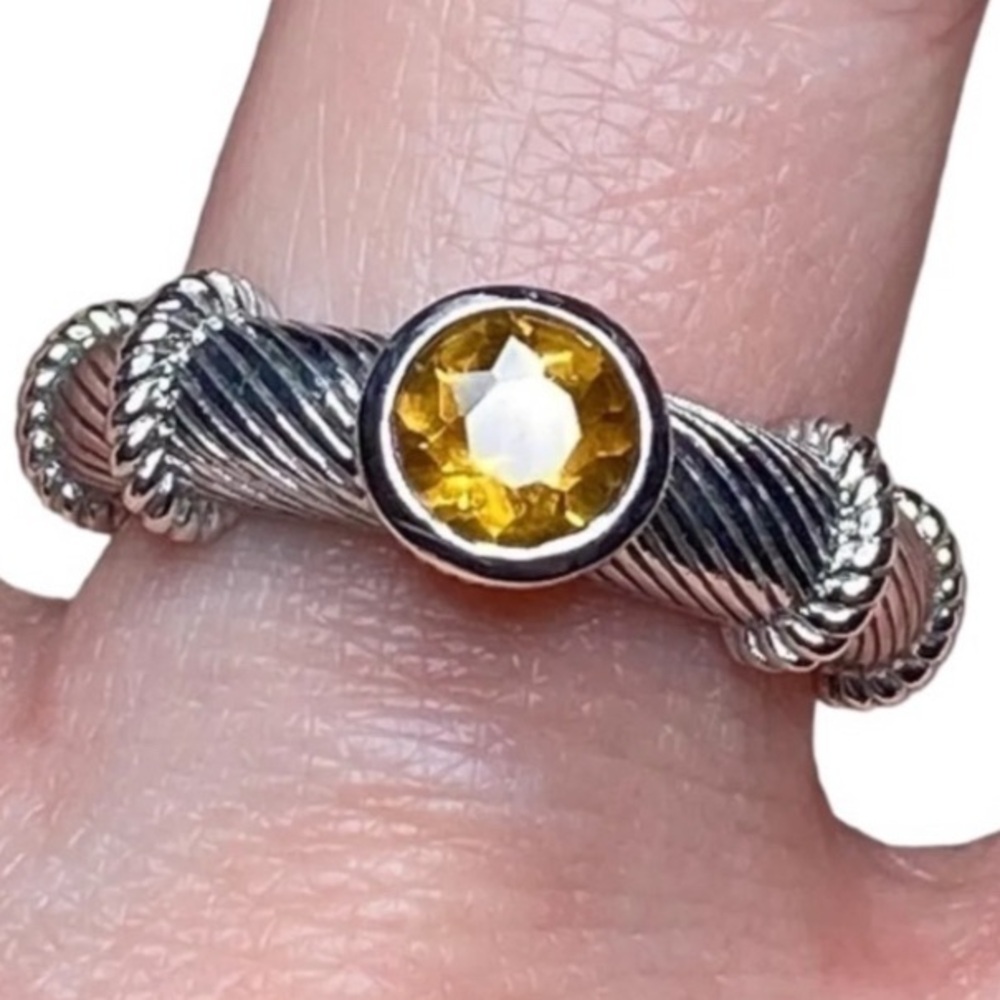 ”Judith Ripka” Ring, Sterling Silver & Citrine ☀️Final